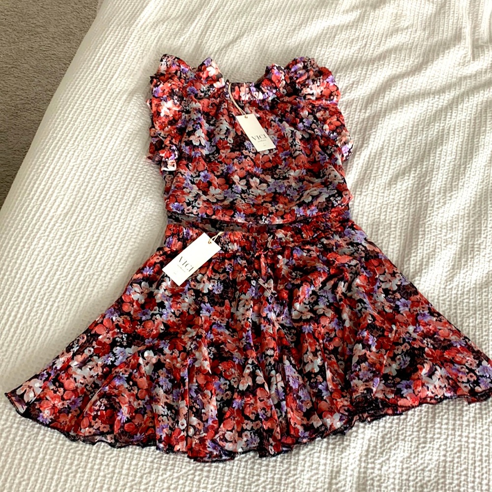 Vici x Fate, floral set.